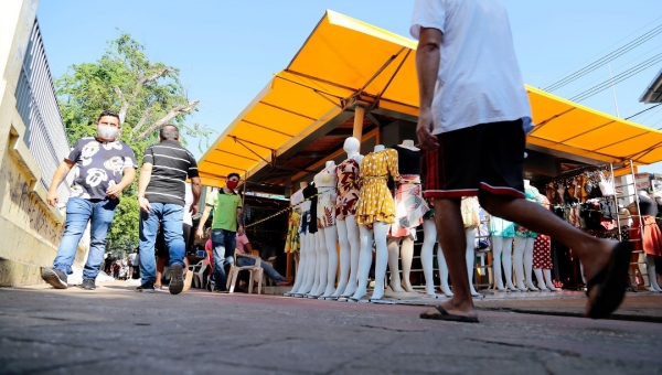 Prefeitura de Rio Branco e lojistas dão início à etapa de assinatura do termo de adesão para instalação do Aquiri Shopping